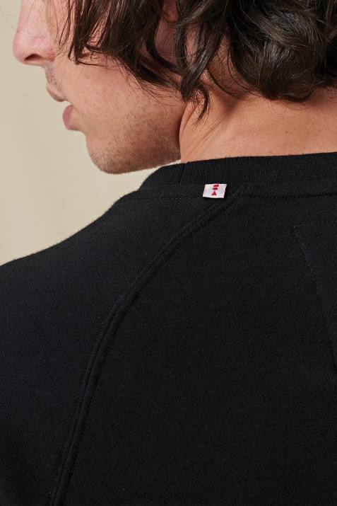 załoga podróżnika Globe Brand N8J4325 czarny odzież